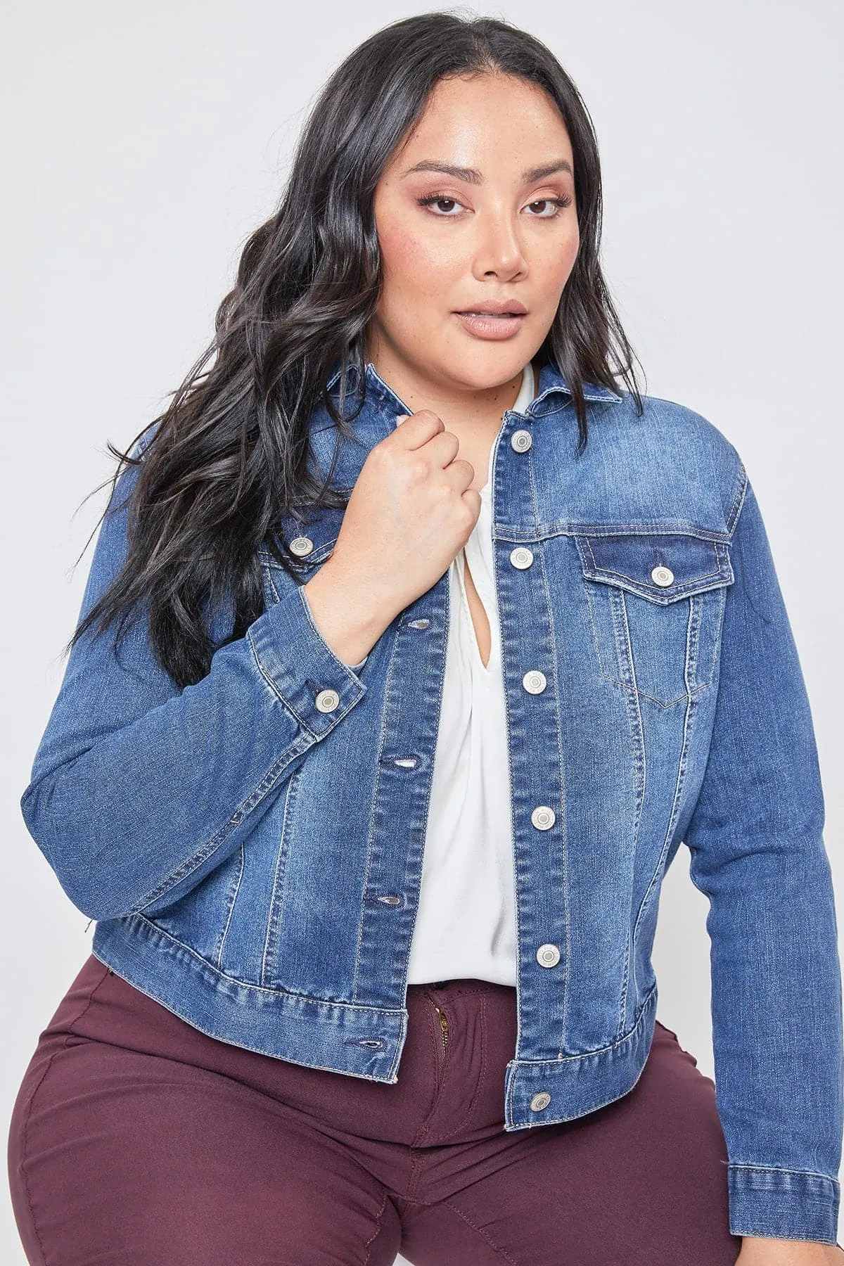 Women's Plus Size Cropped Denim Jacket