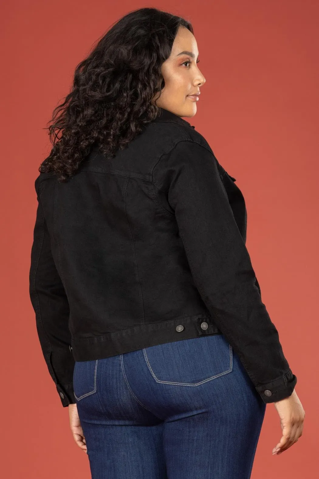 Women's Plus Size Cropped Denim Jacket